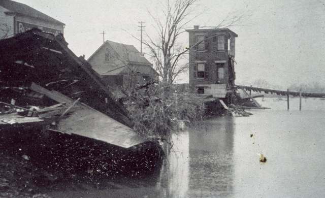 The North Sandusky Street levee, breached by the Scioto in the flood of March 25, 1913