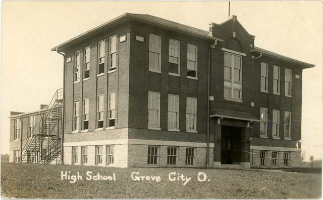 Postcard of the Grove City high school building, postmarked November 4, 1912.