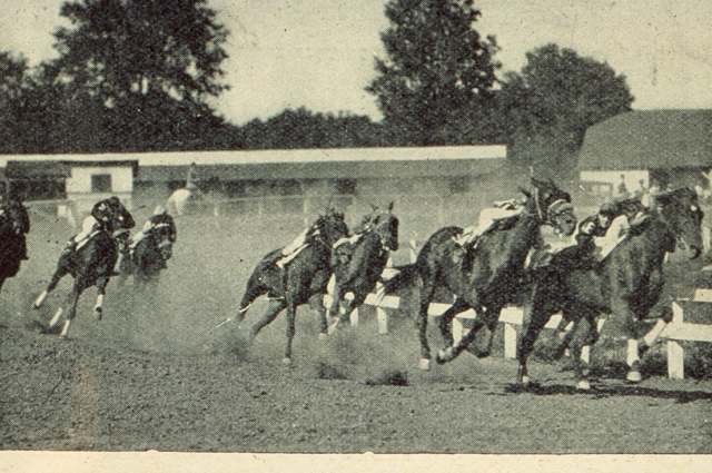 Beulah Park racetrack, in a photo advertising races from September 18 to October 9 with $1.50 admission.