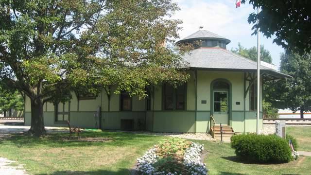 Columbus, Hocking Valley and Toledo Railway depot, built 1894, 100 N. High Street, Canal Winchester; photographed 2012