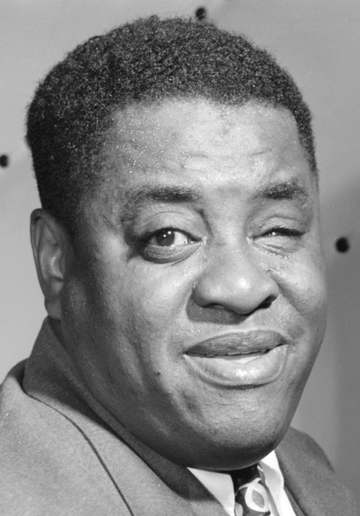 Portrait of Art Tatum, Vogue Room, New York, N.Y., between 1946 and 1948. Photography by William P. Gottlieb