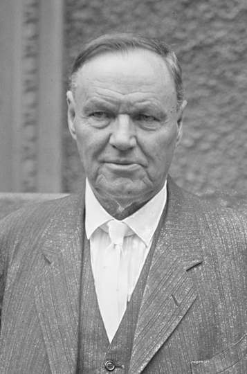 Title: Clarence Darrow at Cosmos Club, [Washington, D.C.], 3/14/25 Abstract/medium: 1 negative : glass ; 5 x 7 in. or sm