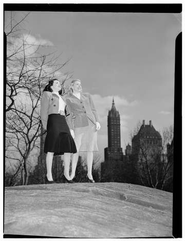 Gottlieb, William P., 1917-, photographer. [Portrait of Doris Day and Kitty Kallen, Central Park, New York, N.Y., ca. Ap