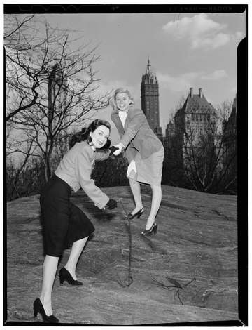 Gottlieb, William P., 1917-, photographer. [Portrait of Doris Day and Kitty Kallen, Central Park, New York, N.Y., ca. Ap