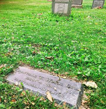 Located in Plot 5, row 3 grave 144, it was donated by some of the companies that depended on his inventions
