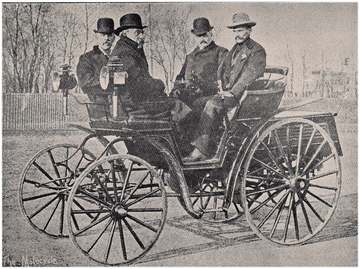 Benz Vis-à-vis car imported from Mannheim by Oscar Mueller and entered in the Chicago Times-Herald car races of 1895. It