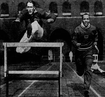 American hurdler Fred Wolcott (left) and sprinter Jesse Owens (right)
