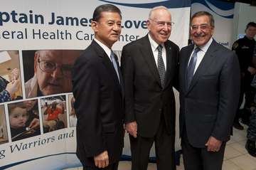 Secretary of Defense Leon E. Panetta and Veterans Administration Secretary Eric K. Shinseki pose for photos with NASA as