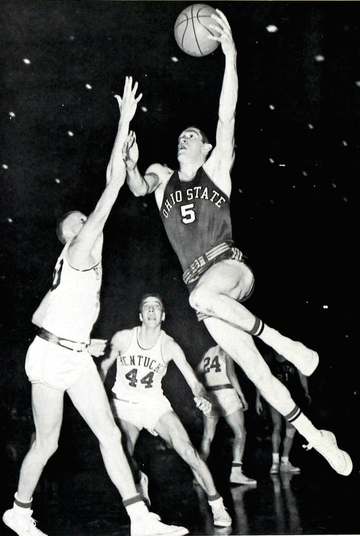 John Havlicek (5) playing for Ohio State v Kentucky