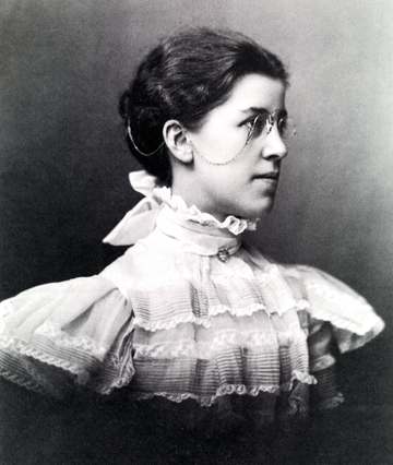 Katharine's portrait upon graduating from Oberlin in 1898.