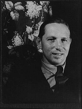 w:en:Louis Bromfield photographed by w:en:Carl Van Vechten