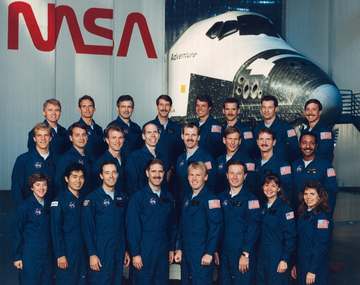Photo of NASA astronaut group 14, announced 1992.