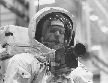 For Release: April 18, 1969 Photo No. 69-H-670 "HOUSTON, TEXAS -- Apollo 11 Spacecraft Commander Neil Armstrong in the s