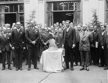 Title: Col. Lindbergh receives Harmon trophy. The highlight of today's session of the International Civil Aeronautics Co