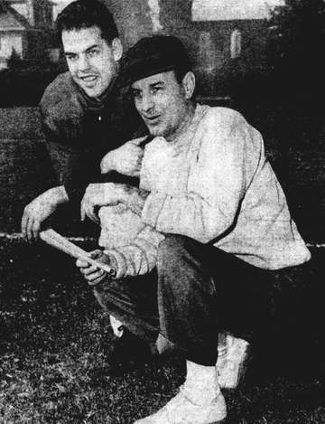 American football player Otto Graham (left) and coach Paul Brown (right)