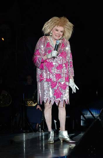 DAYTON, Ohio -- Phyllis Diller, a stand-up comedienne, actress and voice artist, performed at the museum in 2002 as part