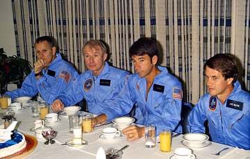 STS-5 crew preflight breakfast.