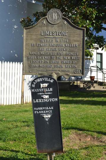 A historical marker on the southwestern lawn of the Mason County Clerk's Office, located at the northeastern corner of t
