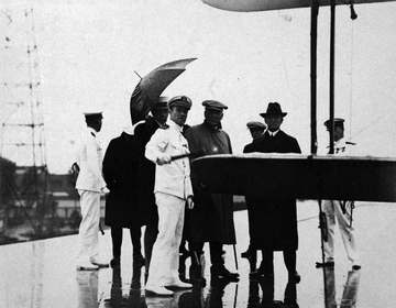 80-G-433311: President Warren G. Harding, with Commander Whiting, USN; Secretary Work and Rear Admiral William Moffet on