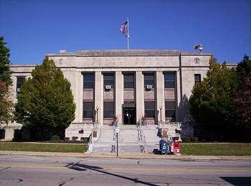 Ashland County Courthouse in downtown Ashland, Ohio
