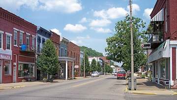 North 2nd Avenue in downtown Middleport, Ohio
