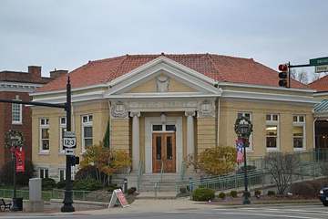 Historic building on Main Street in downtown Lebanon, Ohio